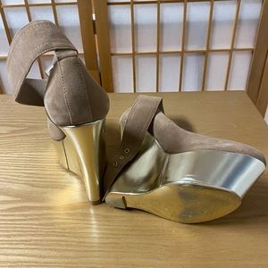 Women Designer Shoes